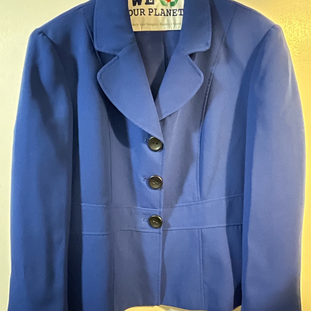 Women’s Suit Jacket size 18